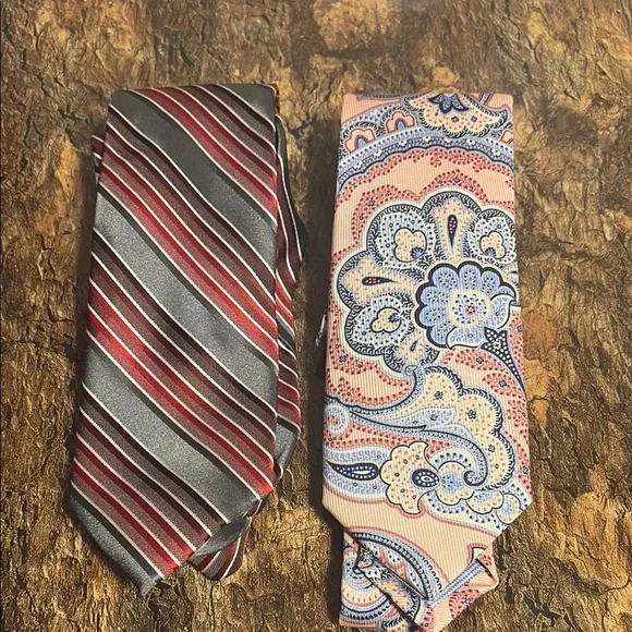 Elegant Striped and Paisley Men's Tie Set - Picture 1 of 2